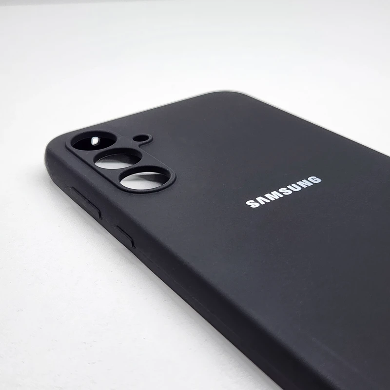 کاور مدل سیلیکونی اورجینال مناسب برای گوشی موبایل سامسونگ Galaxy A55 کاور مدل سیلیکونی اورجینال مناسب برای گوشی موبایل سامسونگ Galaxy A55